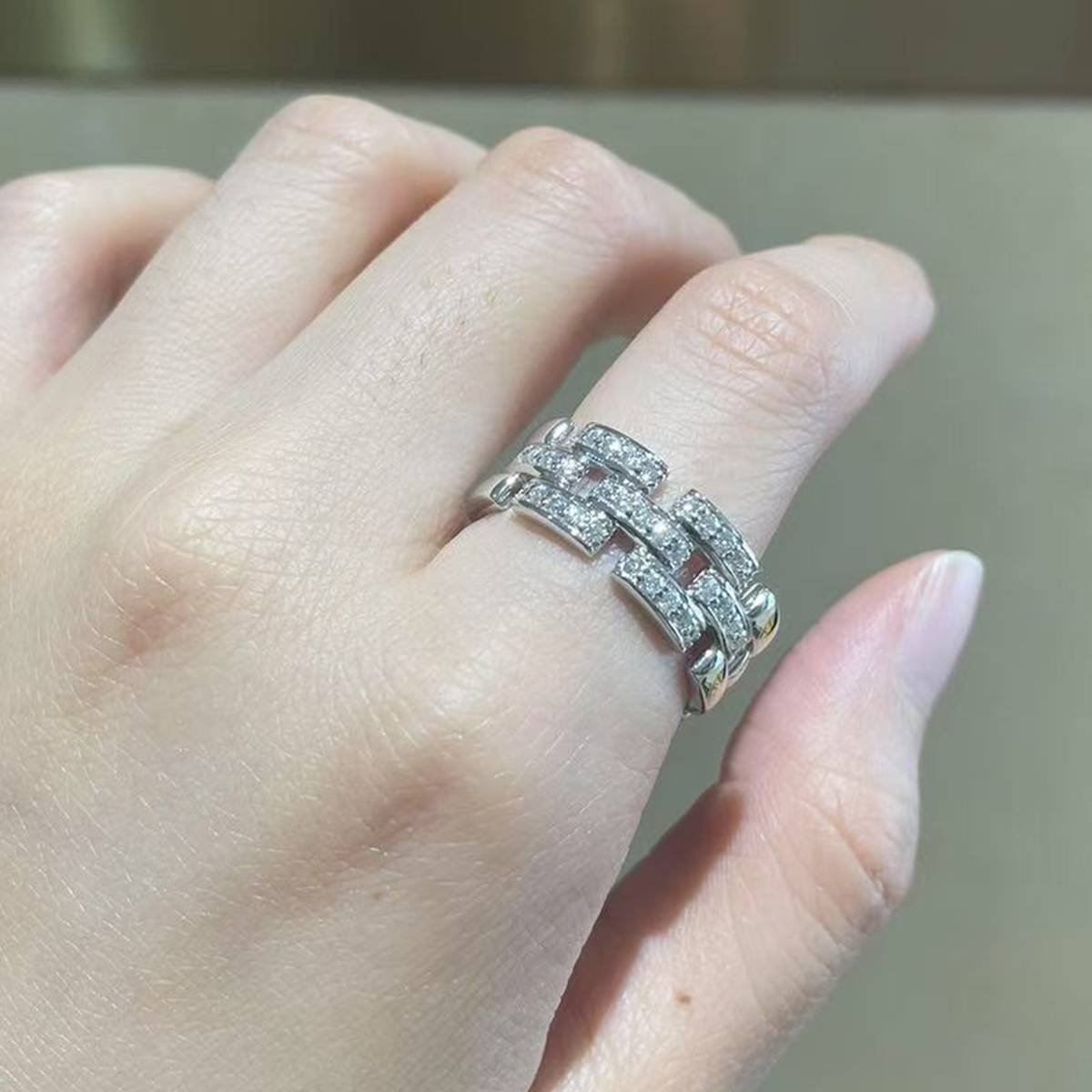 Light Luxury Fashion S925 Silver Plated Platinum Men's Ring Customized Selection Side Stone Moissanite 0.53ct